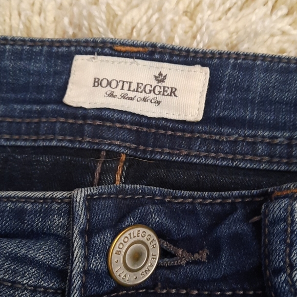 Bootlegger boot cut jeans - Picture 6 of 7